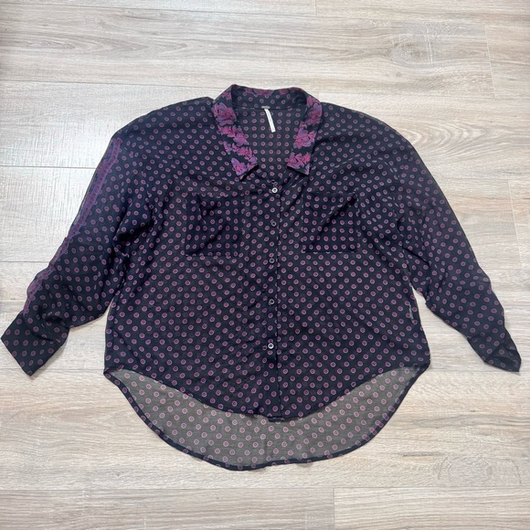 Free People Purple Black Easy Rider Floral
Paisley Button Up Blouse Size Small - Picture 6 of 16